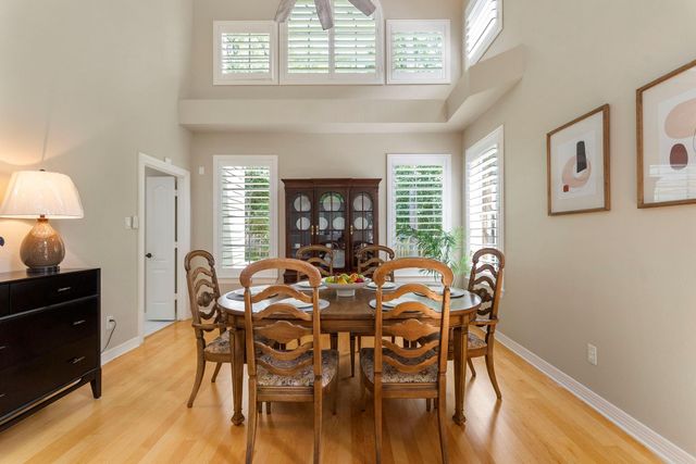 66 Candle Pine Place, The Woodlands, TX 77381