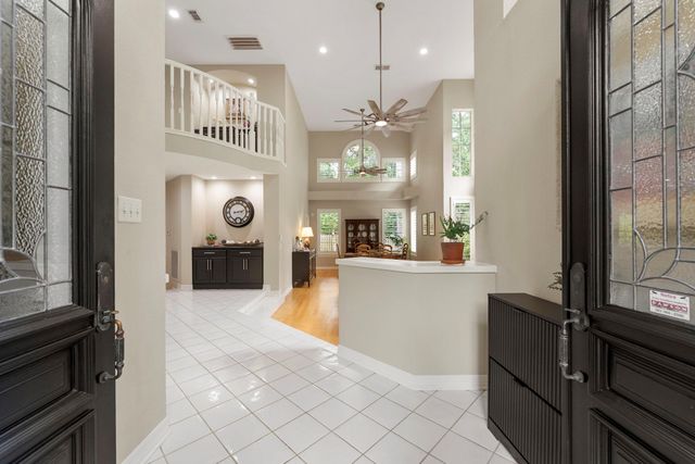 66 Candle Pine Place, The Woodlands, TX 77381