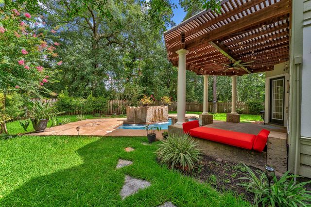 66 Candle Pine Place, The Woodlands, TX 77381