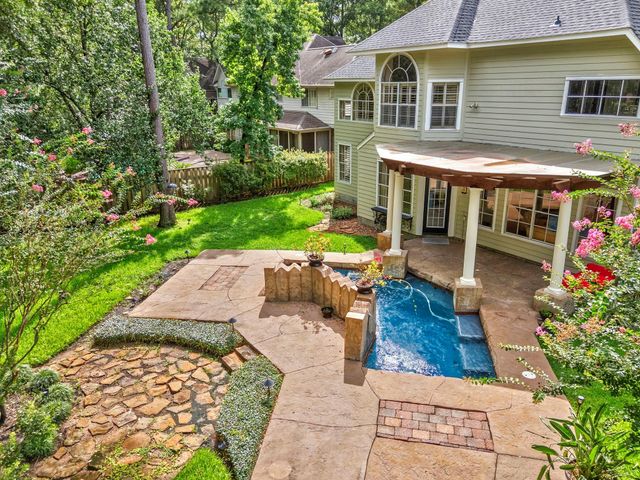 66 Candle Pine Place, The Woodlands, TX 77381