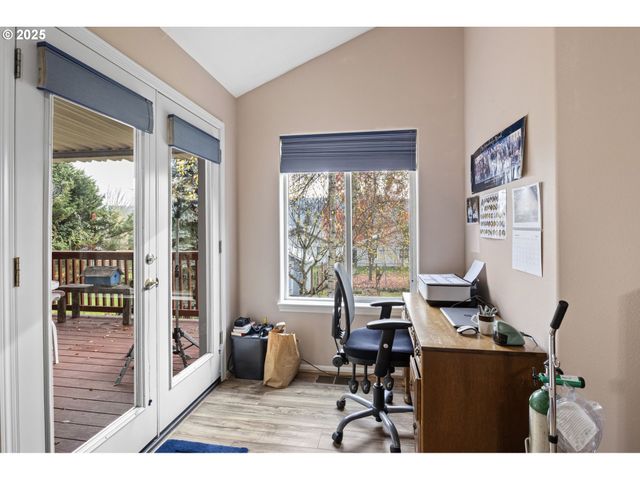 1732 E SIXTH Ave, Sutherlin, OR 97479