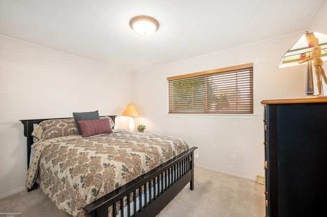 29649 Dover Avenue, Warren, MI 48088