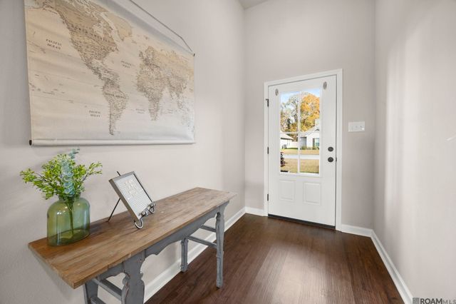 28359 Natchez Trace, Denham Springs, LA 70726