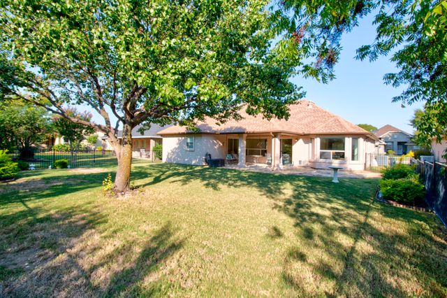 9605 Orangewood Trail, Denton, TX 76207