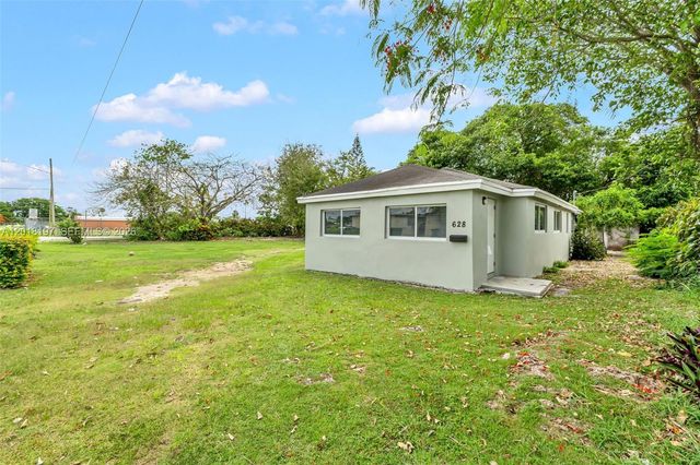 628 SW 8th Ave, Homestead, FL 33030