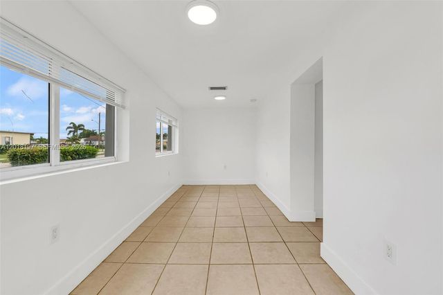 628 SW 8th Ave, Homestead, FL 33030