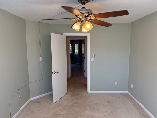 191 Tall Oaks Dr C, Weymouth, MA 02190