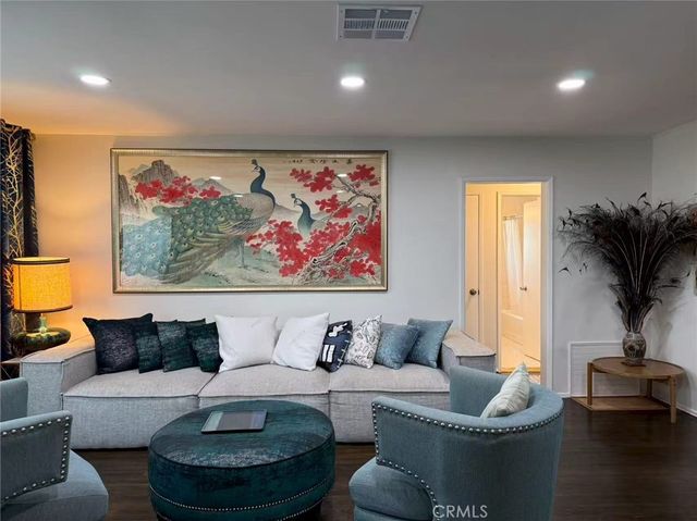 3704 Anita Ave, Pasadena, CA 91107