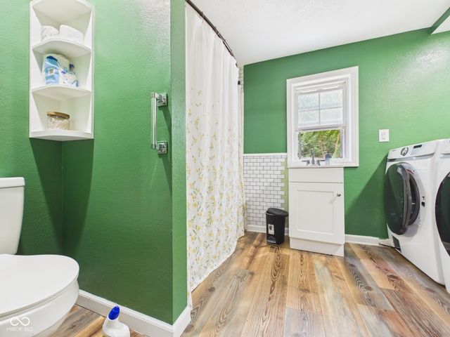 9 Dixie Drive, Anderson, IN 46016