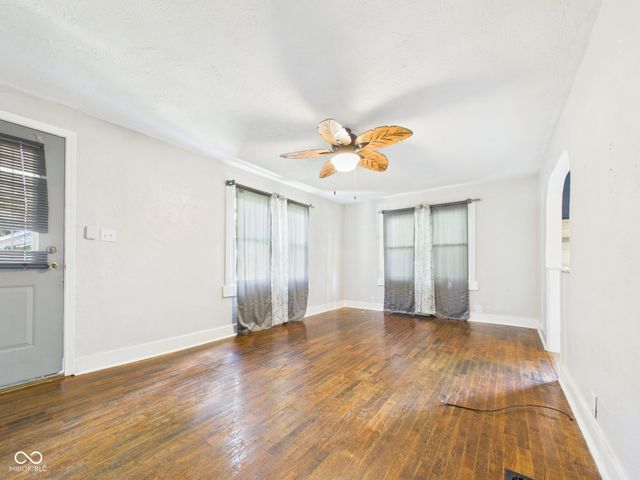 9 Dixie Drive, Anderson, IN 46016