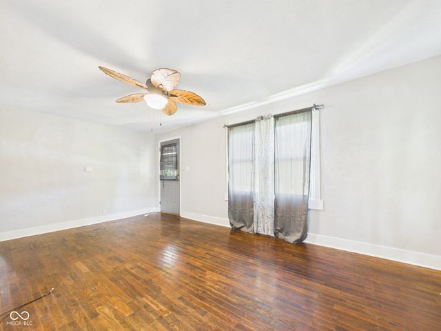 9 Dixie Drive, Anderson, IN 46016