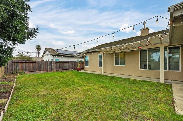 9271 Balboa Park Way, Elk Grove, CA 95624