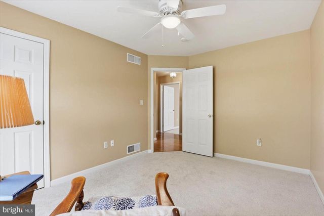 336 FENCEPOST LN, Palmyra, PA 17078