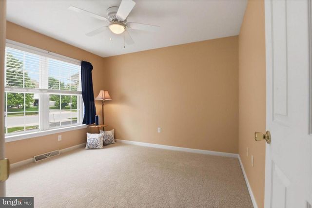 336 FENCEPOST LN, Palmyra, PA 17078