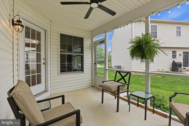 336 FENCEPOST LN, Palmyra, PA 17078