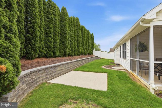 336 FENCEPOST LN, Palmyra, PA 17078
