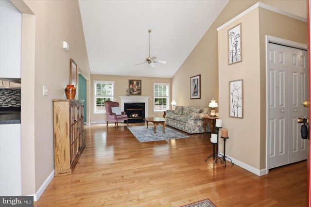336 FENCEPOST LN, Palmyra, PA 17078