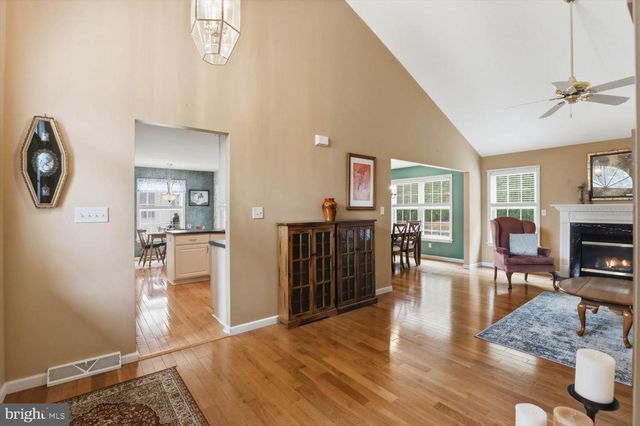 336 FENCEPOST LN, Palmyra, PA 17078