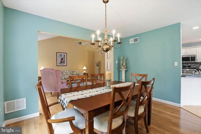336 FENCEPOST LN, Palmyra, PA 17078
