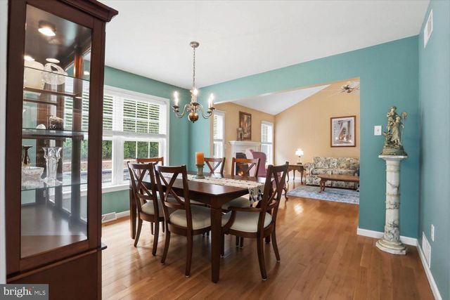 336 FENCEPOST LN, Palmyra, PA 17078