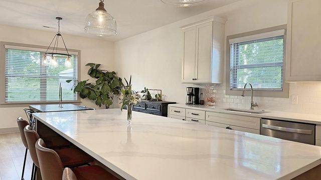 1924 Corral Road, Signal Mountain, TN 37377