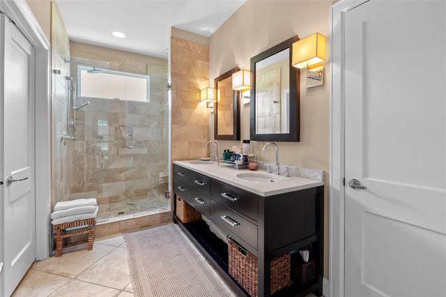 1704 W 34th ST, Austin, TX 78703