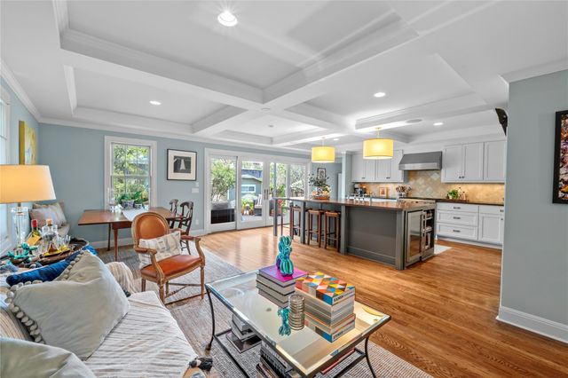 1704 W 34th ST, Austin, TX 78703