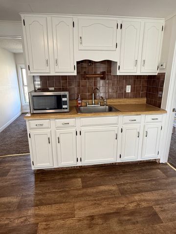 321 Lawrence St. 3, Lowell, MA 01852