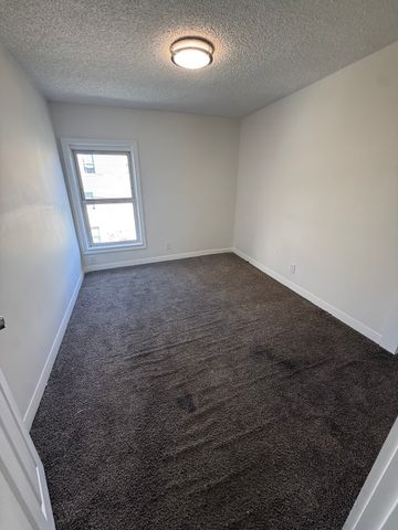321 Lawrence St. 3, Lowell, MA 01852