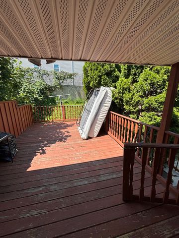 321 Lawrence St. 3, Lowell, MA 01852