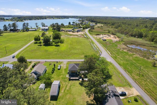 19 CHURCH LN, Lottsburg, VA 22511