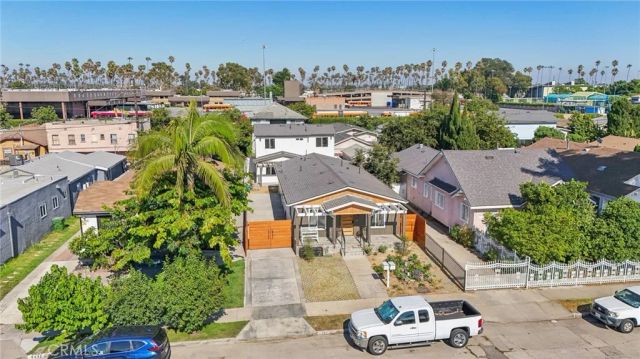 5436 3rd Avenue, Los Angeles, CA 90043