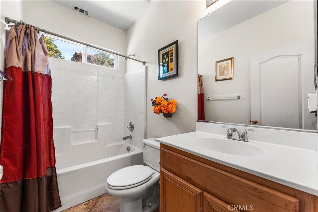 Image 29 of property listing at 43203 Fanchon Avenue, Lancaster, CA 93536