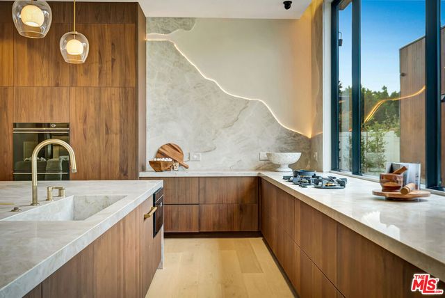 5411 Vanalden Avenue, Tarzana, CA 91356