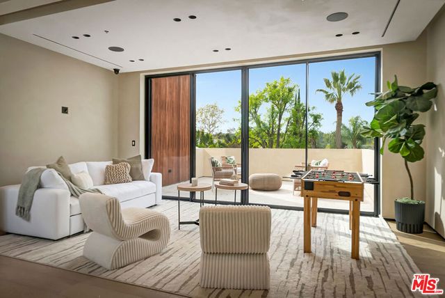 5411 Vanalden Avenue, Tarzana, CA 91356