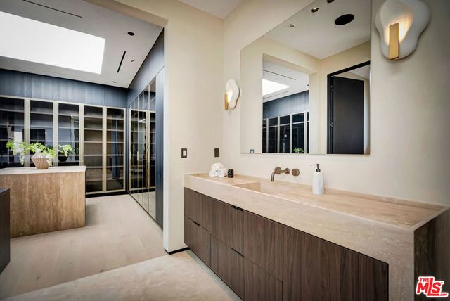 5411 Vanalden Avenue, Tarzana, CA 91356