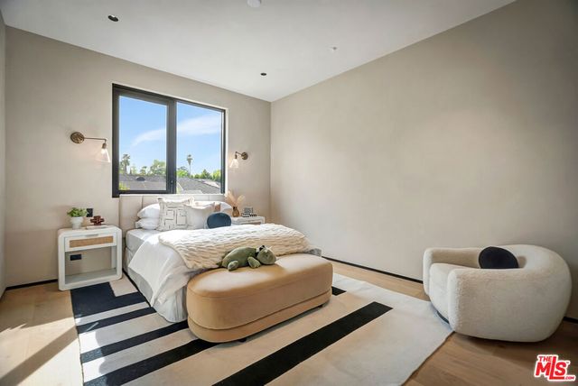 5411 Vanalden Avenue, Tarzana, CA 91356