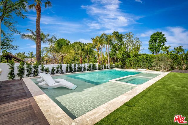 5411 Vanalden Avenue, Tarzana, CA 91356