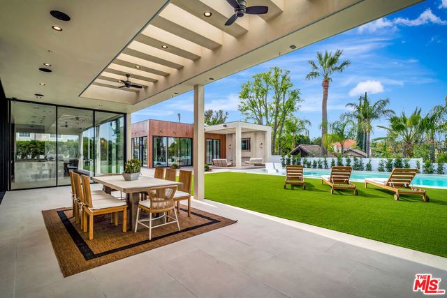 5411 Vanalden Avenue, Tarzana, CA 91356