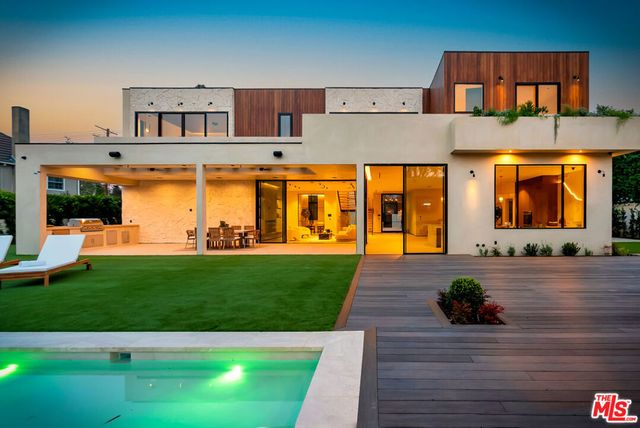 5411 Vanalden Avenue, Tarzana, CA 91356