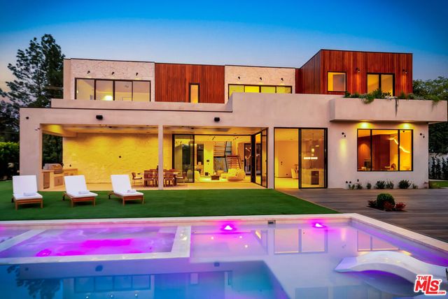 5411 Vanalden Avenue, Tarzana, CA 91356