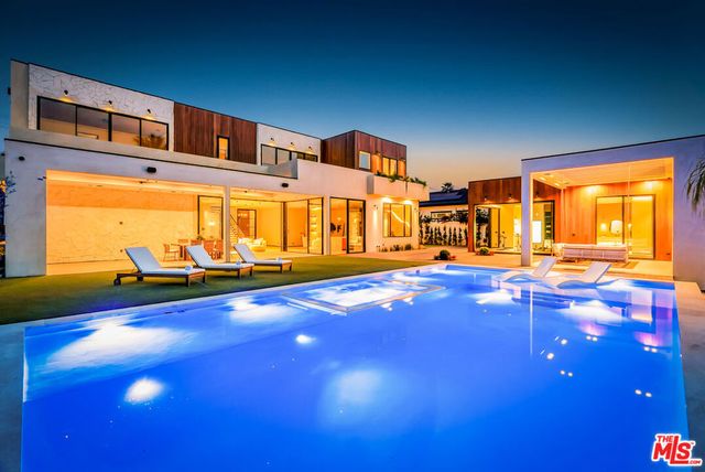 5411 Vanalden Avenue, Tarzana, CA 91356