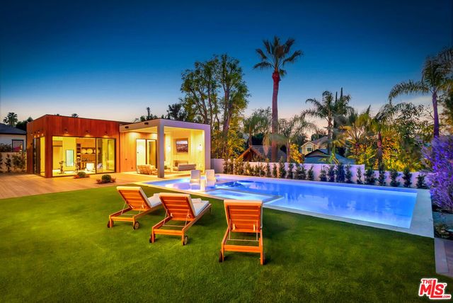 5411 Vanalden Avenue, Tarzana, CA 91356