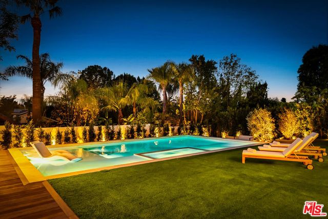 5411 Vanalden Avenue, Tarzana, CA 91356