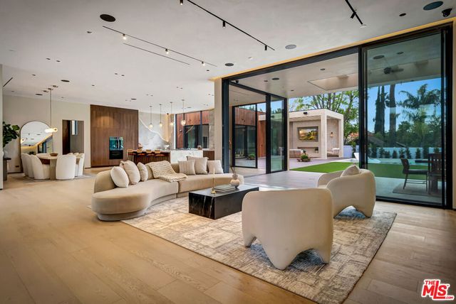 5411 Vanalden Avenue, Tarzana, CA 91356