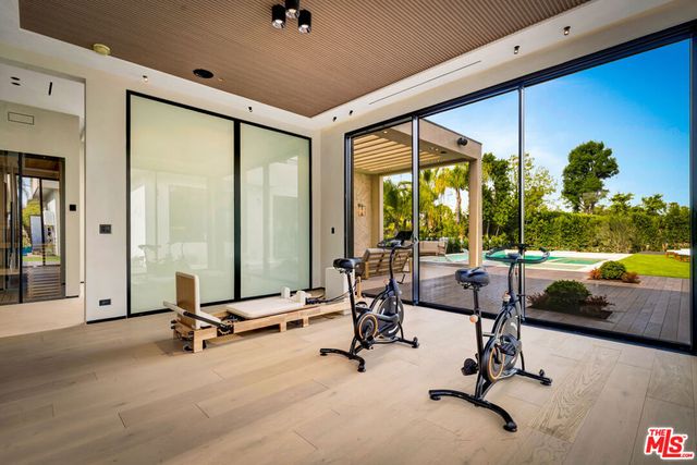 5411 Vanalden Avenue, Tarzana, CA 91356