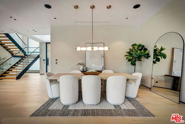 5411 Vanalden Avenue, Tarzana, CA 91356