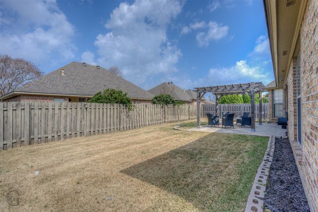 307 Briars Court, Bossier City, LA 71111