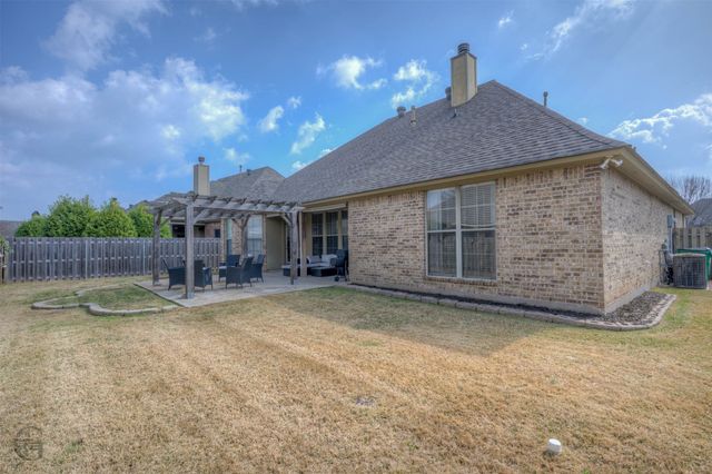 307 Briars Court, Bossier City, LA 71111