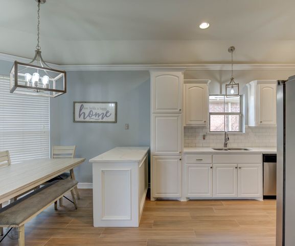 307 Briars Court, Bossier City, LA 71111